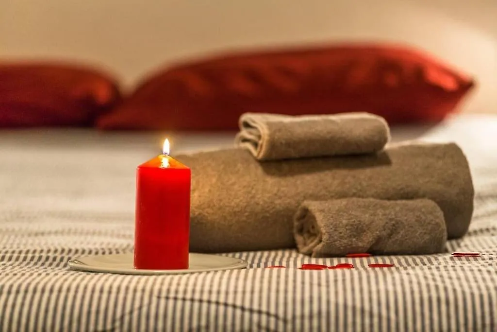 Una Chicca Nel Cuore Di Trastevere Apartment Rome